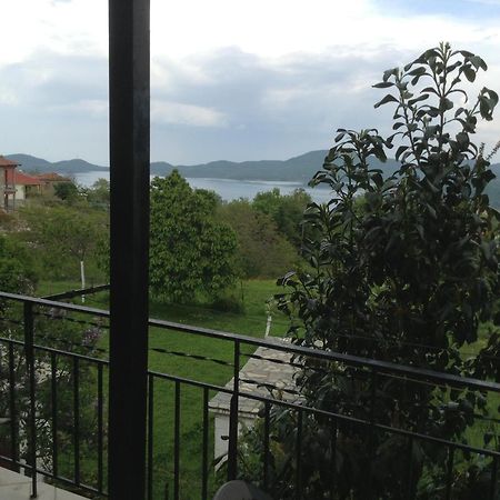 נאוכורי Guesthouse Lamprini מראה חיצוני תמונה